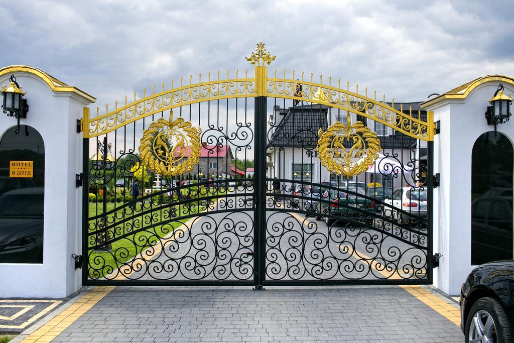 Hotel Campari Góra Motyczna Exteriér fotografie